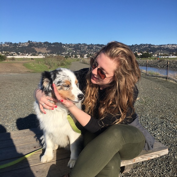 Meet your Posher, Amy - Picture 2 of 2